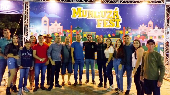 Tonynho Rodrigues participa da Festa do Munguzá na Vila Juá em Caruaru