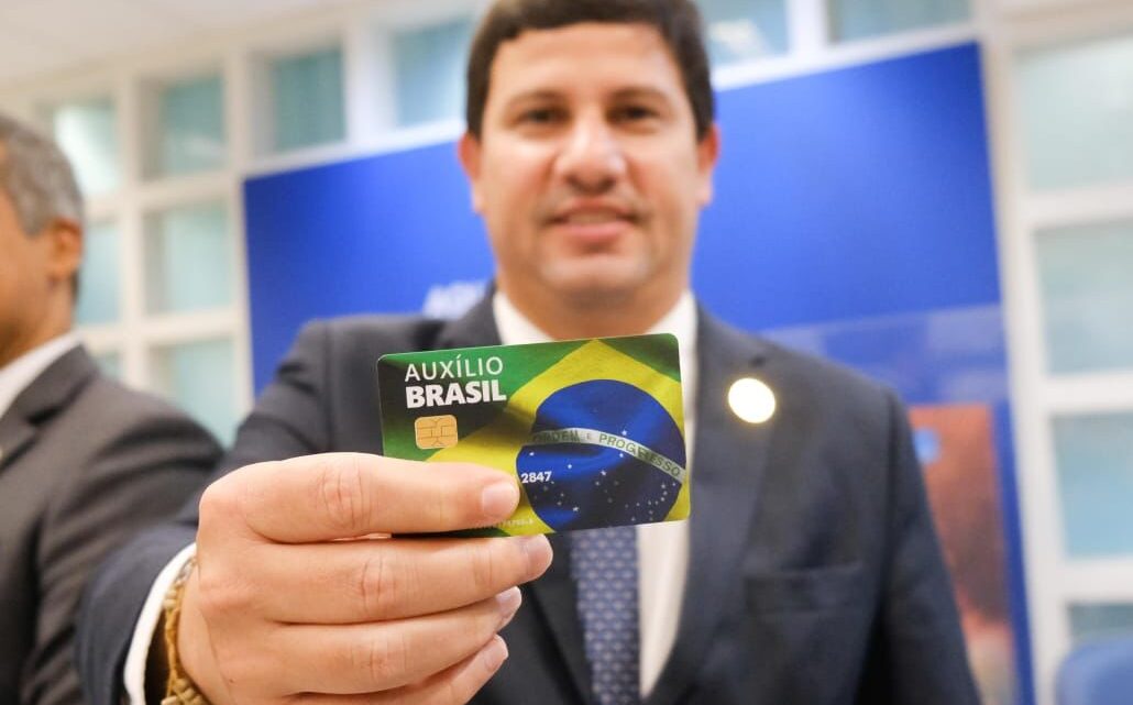 Ministro do Turismo acompanha pagamento do Auxílio Brasil em Pernambuco nesta quinta-feira (11) Ministro do Turismo acompanha pagamento do Auxílio Brasil em Pernambuco nesta quinta-feira (11)