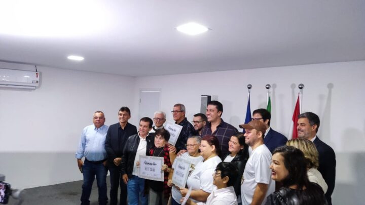 Vereador Maurício Caruaru prestigia entrega do Título de Patrimônio Vivo de Caruaru