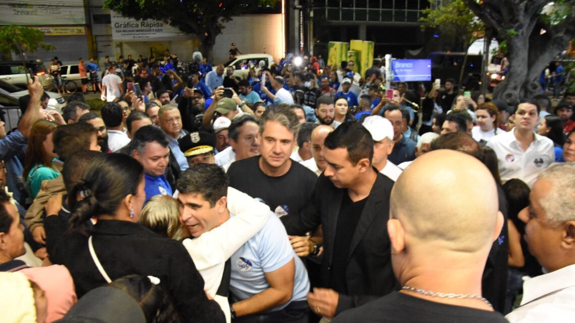 Delegado Lessa reúne lideranças de todo o estado na inauguração do comitê em Caruaru
