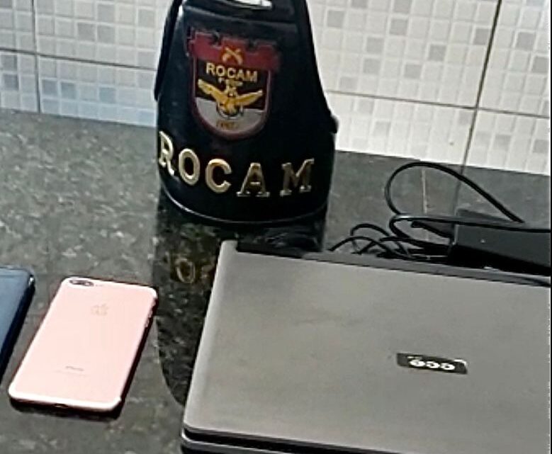 Homem é preso com equipamentos roubados em Feira do Troca de Caruaru Homem é preso com equipamentos roubados em Feira do Troca de Caruaru