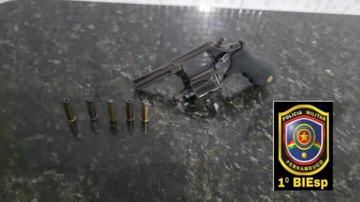 1° BIEsp impede plano de assalto em uma casa de Caruaru e prende suspeitos em flagrante