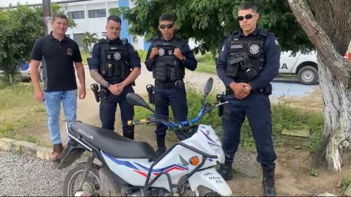 Patrulha Rural da Guarda Municipal de Caruaru aprende moto roubada