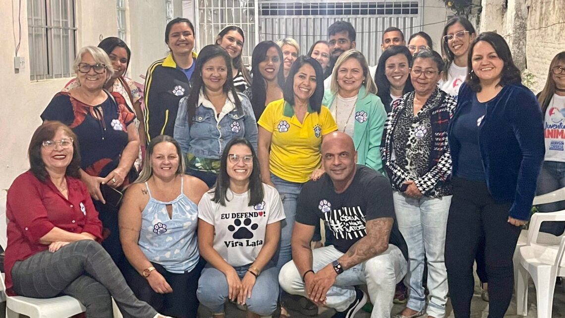 Em Pesqueira, Anderson Correia conquista apoios de protetores e ex-vereadora da causa animal Em Pesqueira, Anderson Correia conquista apoios de protetores e ex-vereadora da causa animal