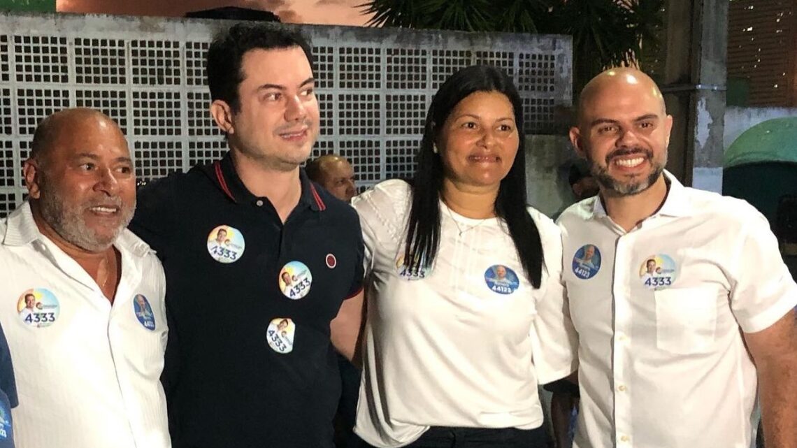 Mery da Saúde e Cecílio Pedro apresentam seus candidatos: Romero Sales Filho e Clodoaldo Magalhães Mery da Saúde e Cecílio Pedro apresentam seus candidatos: Romero Sales Filho e Clodoaldo Magalhães
