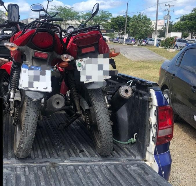 PM recupera duas motos em Caruaru PM recupera duas motos em Caruaru