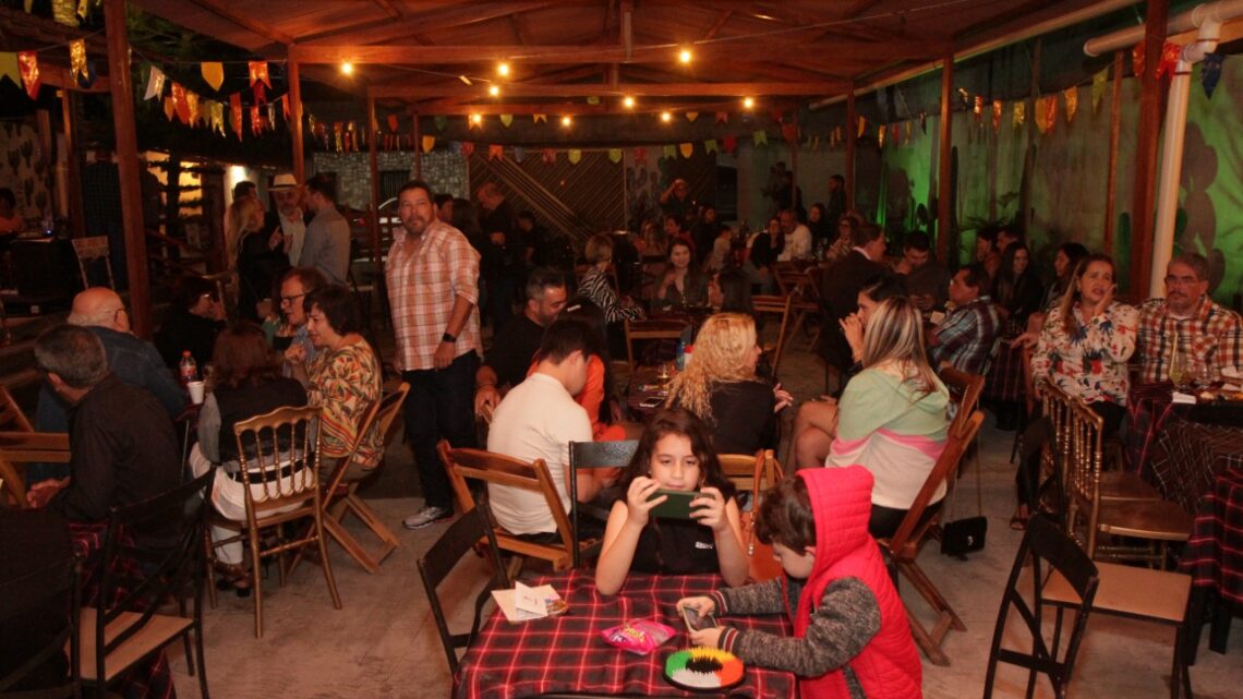 Centro de Tradições Culturais de Caruaru promove evento dedicado a poesia popular sábado (17) Centro de Tradições Culturais de Caruaru promove evento dedicado a poesia popular sábado (17)