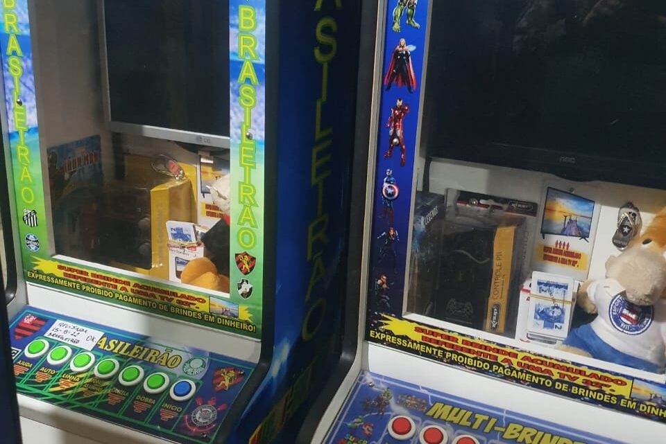Pontos de jogos de azar desativados pela PM, em Caruaru Pontos de jogos de azar desativados pela PM, em Caruaru