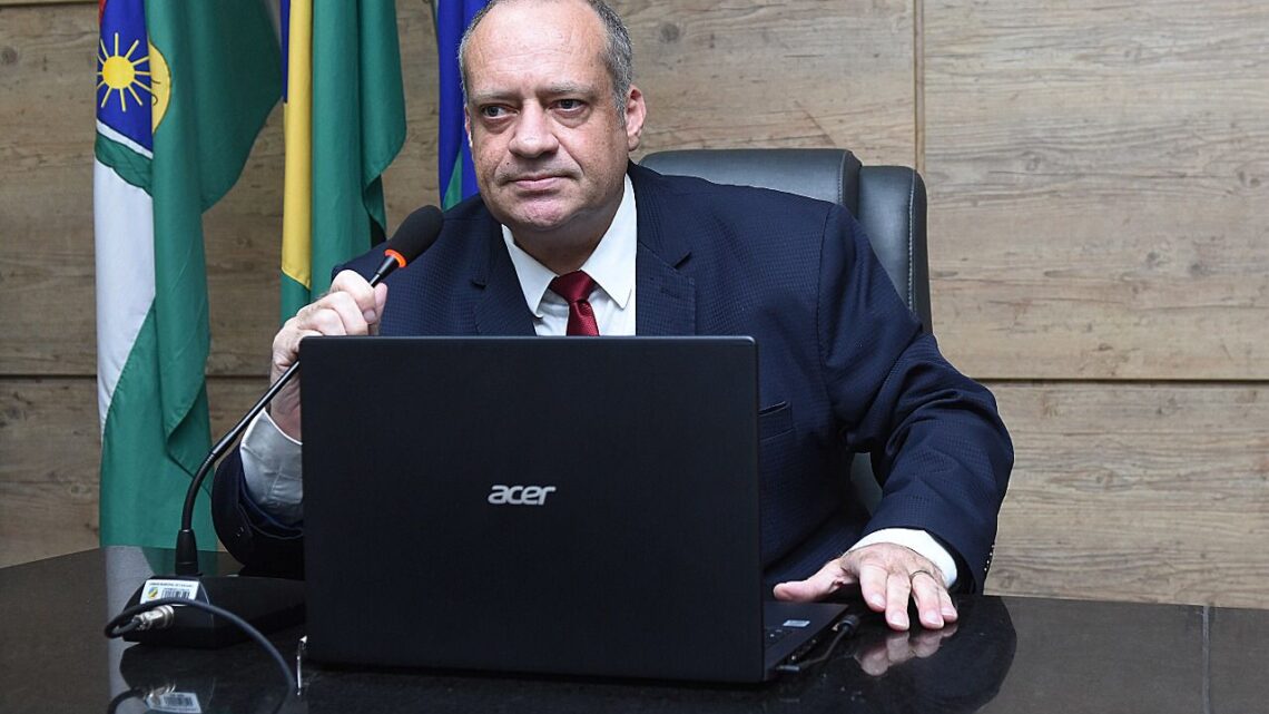 Jorge Quintino alerta eleitores para prazo de emissão de segunda via do título eleitoral Jorge Quintino alerta eleitores para prazo de emissão de segunda via do título eleitoral