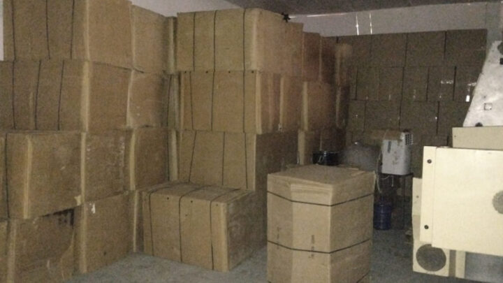 Polícia Federal investiga suposta fábrica de cigarros clandestino em Caruaru