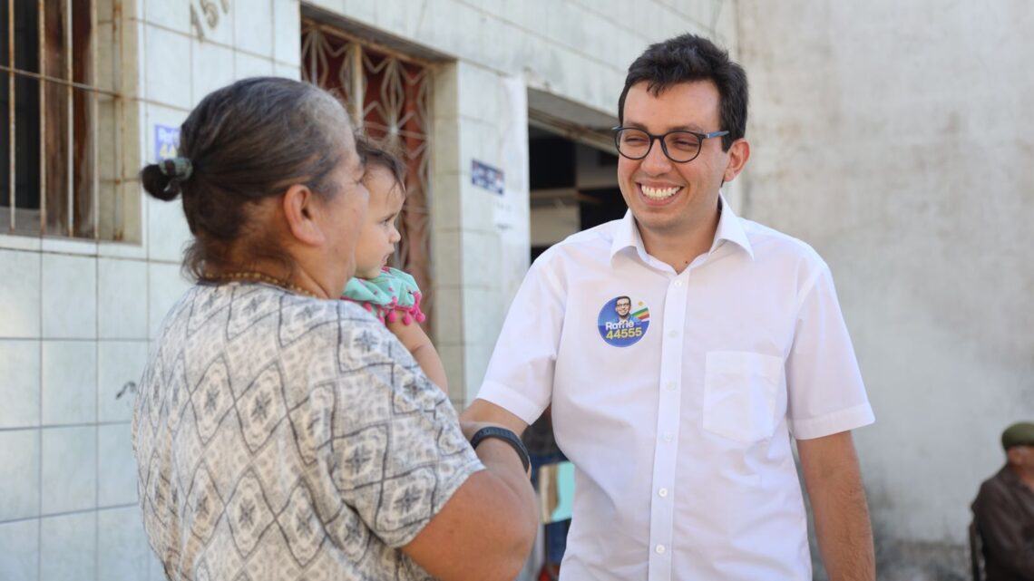 Raffiê intensifica campanha na zona rural e bairros de Caruaru Raffiê intensifica campanha na zona rural e bairros de Caruaru
