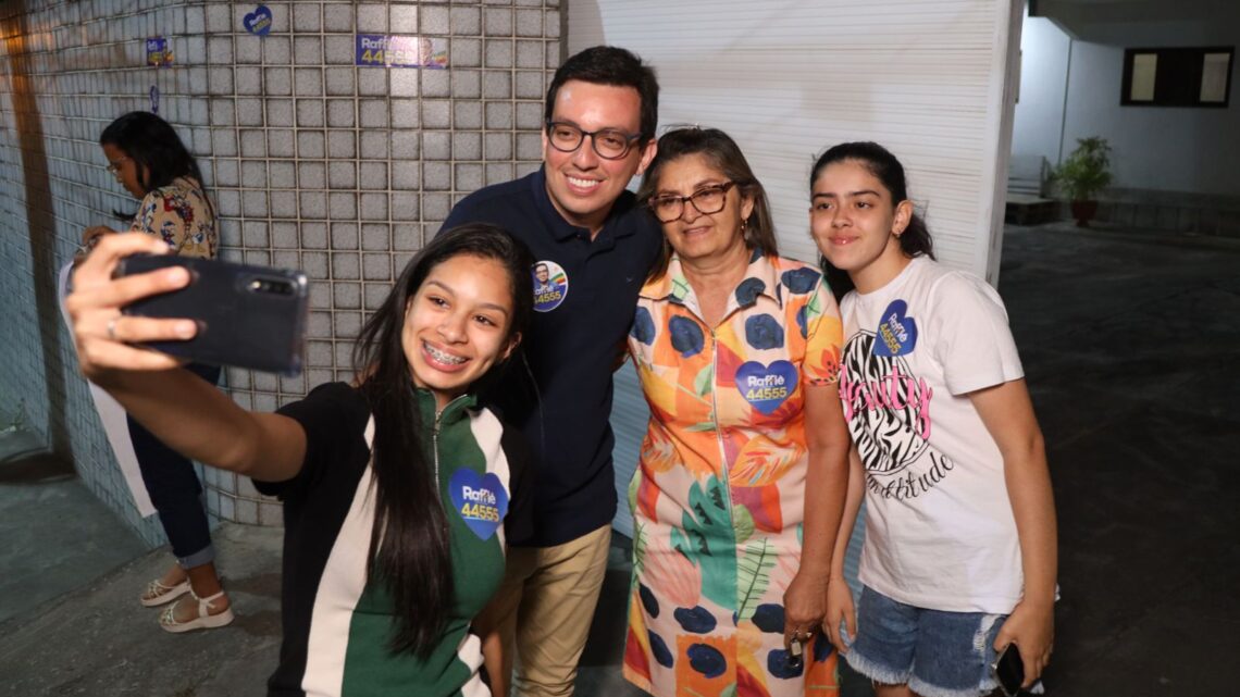 Moradores do Jardim Panoram recebem Raffiê com alegria