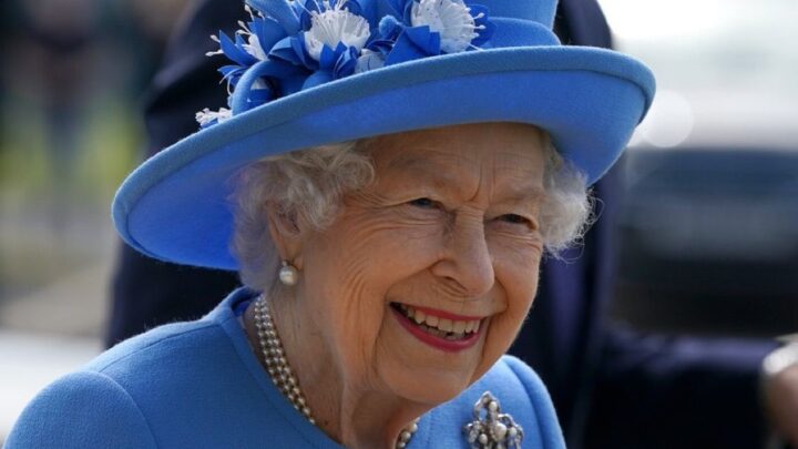 Morre rainha Elizabeth II da Inglaterra aos 96 anos