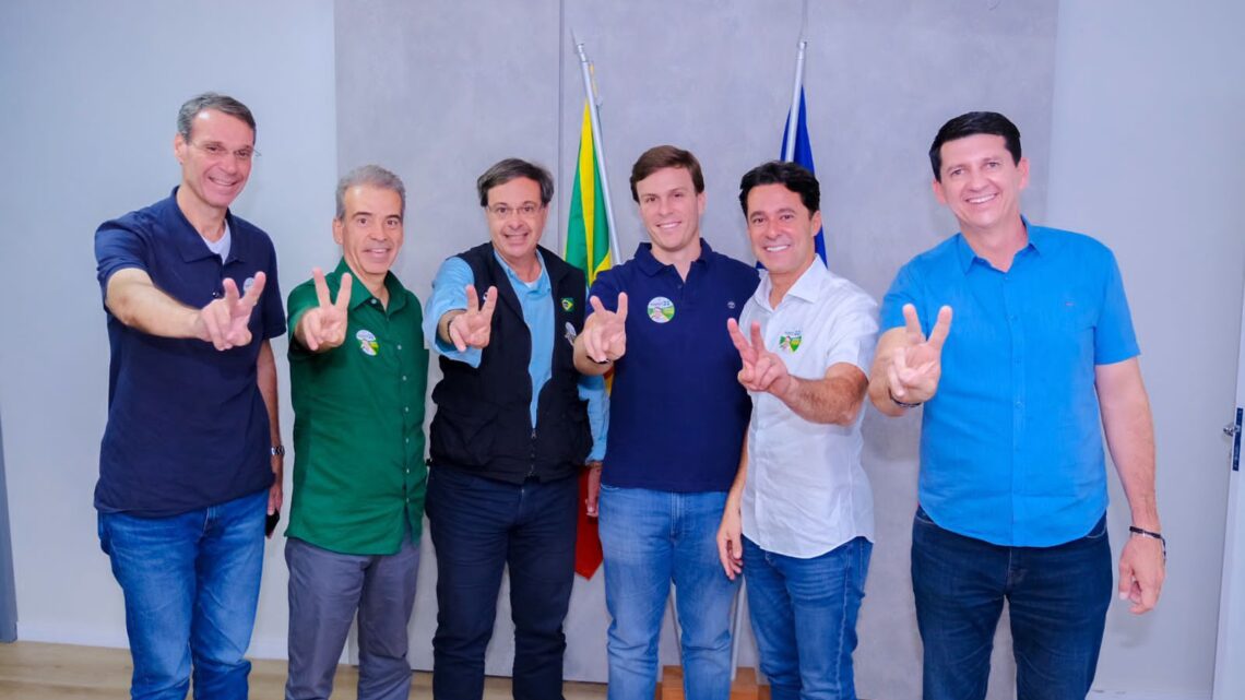 Miguel Coelho declara voto em Bolsonaro no 2° turno