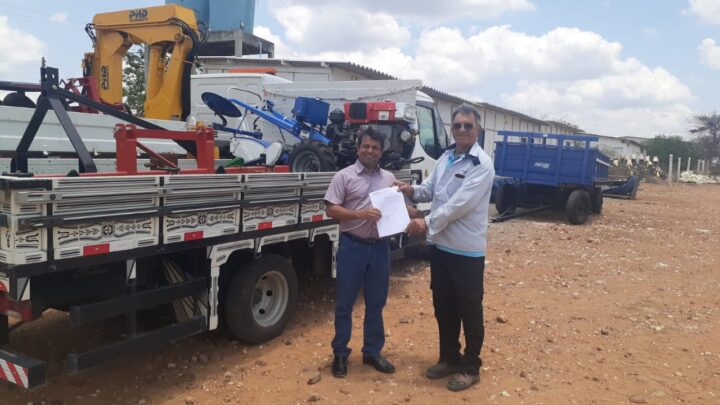 Secretaria de Desenvolvimento Rural de Caruaru recebe novos equipamentos para fortalecimento da agricultura familiar