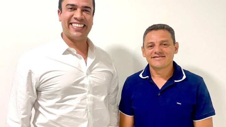 Rodrigo Pinheiro dialoga e Galego de Lajes fecha apoio a Raquel Lyra
