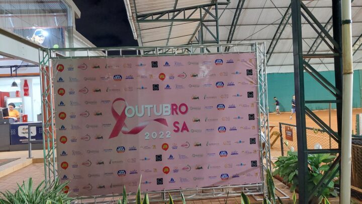 Manhã Rosa realiza mamografias em moradoras da comunidade Beira do Rio