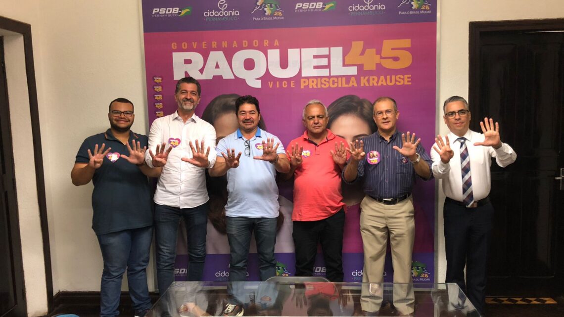 Grupo de vereadores e ex-prefeitos de Santa Cruz estão com Raquel e Priscila