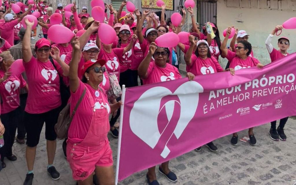 Consultas e palestras em prol do Outubro Rosa Consultas e palestras em prol do Outubro Rosa
