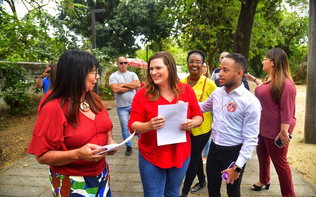 Marília Arraes promete construir quatro delegacias em Pernambuco para combater a violência contra os animais