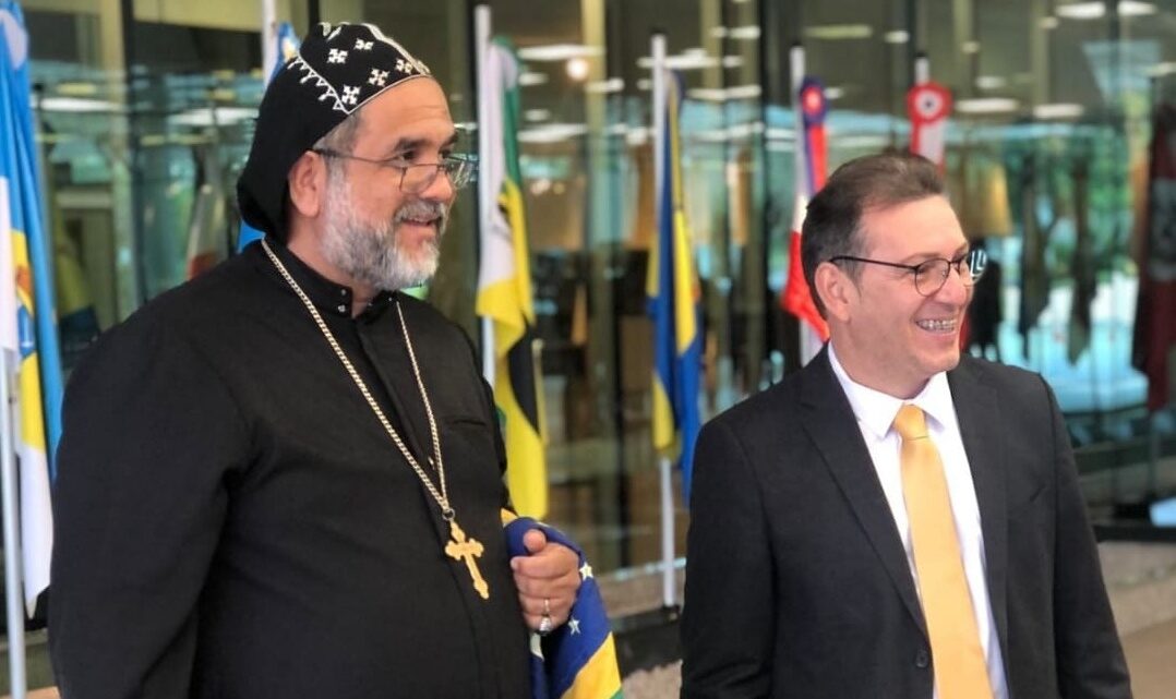 Fenasp traz Padre Kelmon à Caruaru para discutir a união dos cristãos em defesa do Brasil Fenasp traz Padre Kelmon à Caruaru para discutir a união dos cristãos em defesa do Brasil