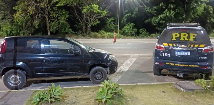 Idoso compra carro roubado por R$ 5mil e é detido pela PRF