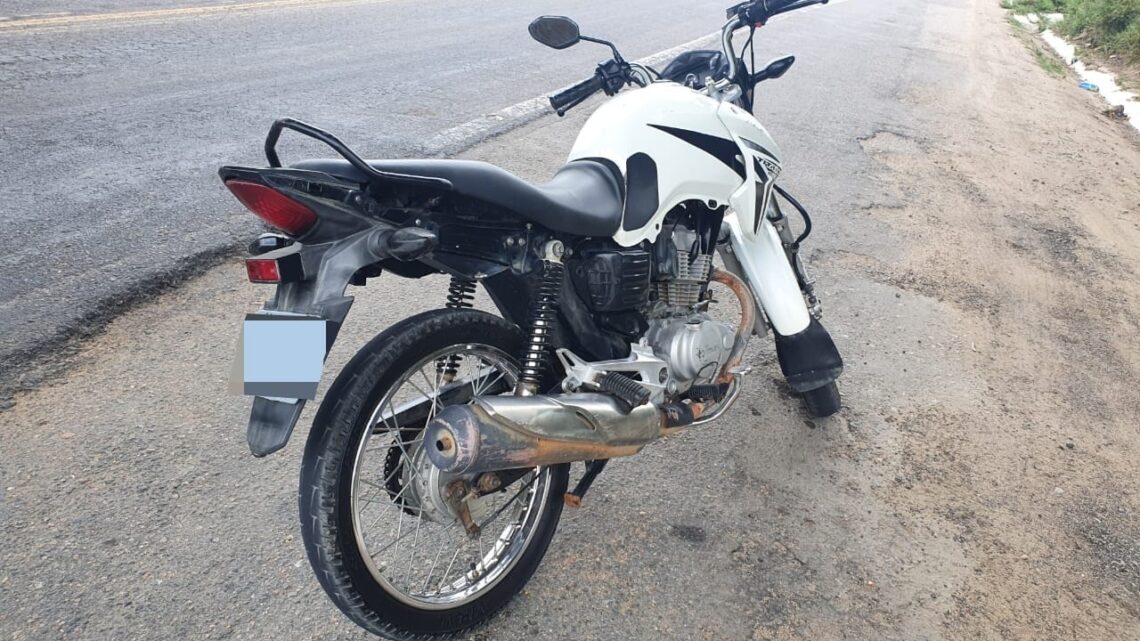 Homem é detido pela PRF em Garanhuns, após adquirir moto adulterada por R$3,2 mil Homem é detido pela PRF em Garanhuns, após adquirir moto adulterada por R$3,2 mil