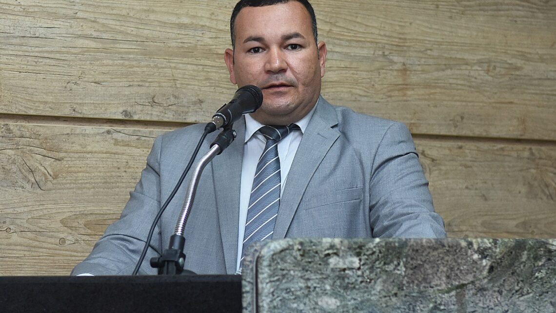 Vereador Cabo Cardoso cobra melhorias para a Policia Militar