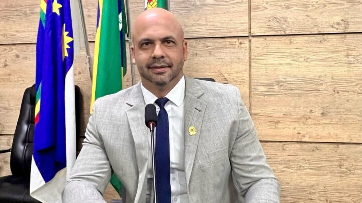 Anderson Correia pede redução no ICMS da ração para animais para igualar aos preços do feijão e do arroz