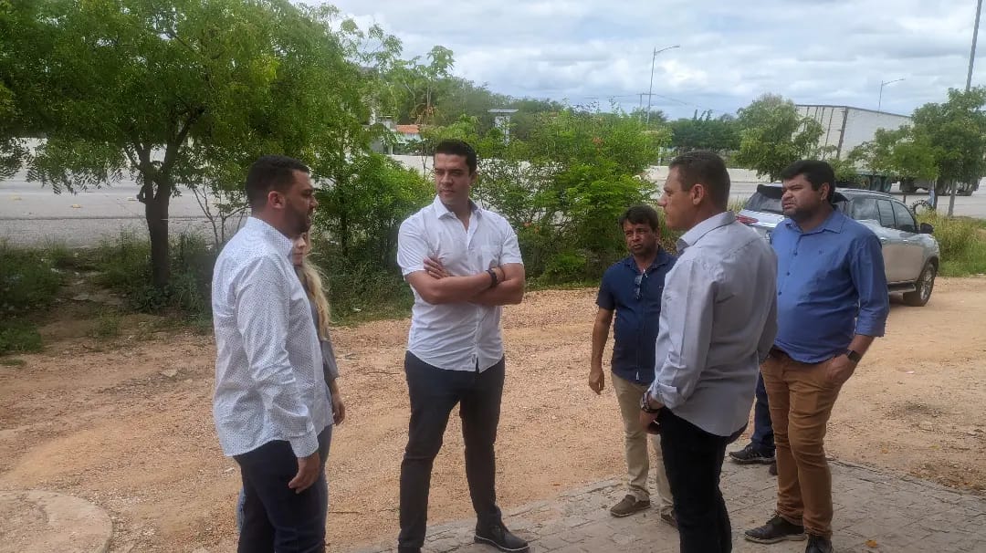 Vereador Galego de Lajes recebe prefeito Rodrigo Pinheiro e equipe, na Vila Lajes