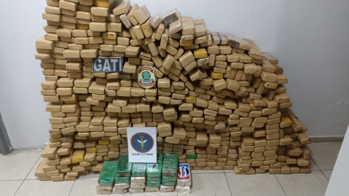 Operação conjunta entre PM e PF apreende mais de 500 kg de drogas