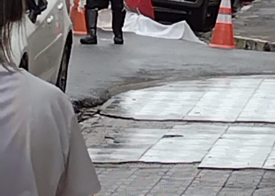 Carroceiro morre após passar mal no centro de Caruaru Carroceiro morre após passar mal no centro de Caruaru