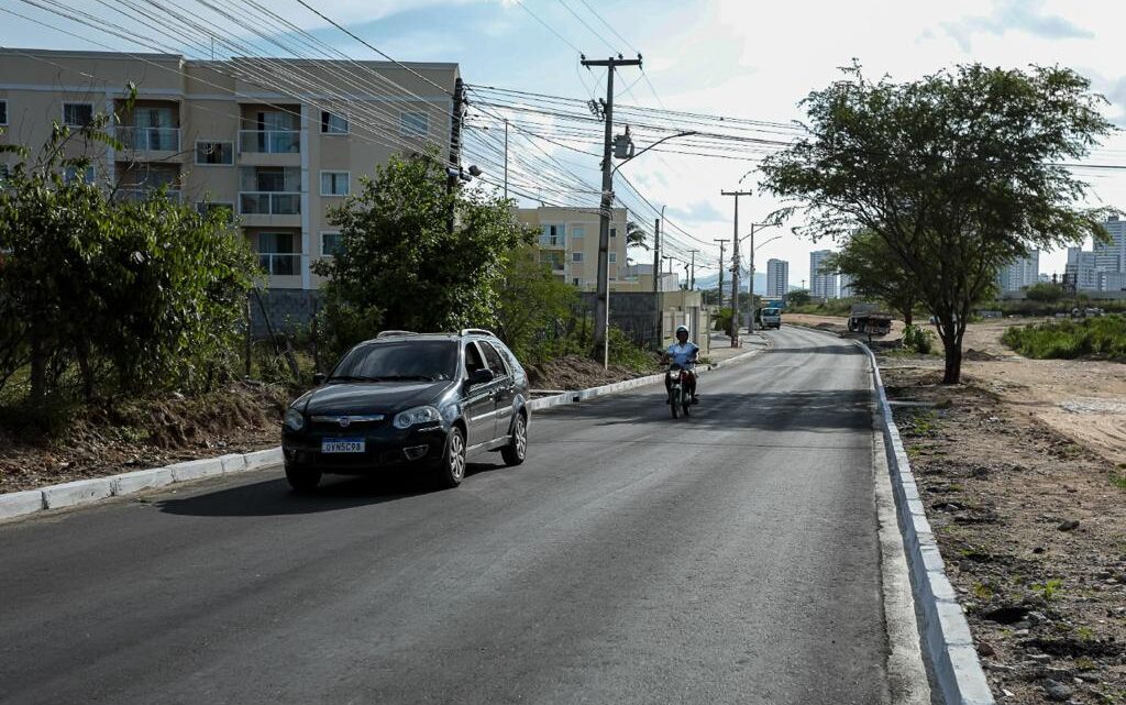 Concluída 1ª etapa da obra da nova Avenida Brasil em Caruaru Concluída 1ª etapa da obra da nova Avenida Brasil em Caruaru