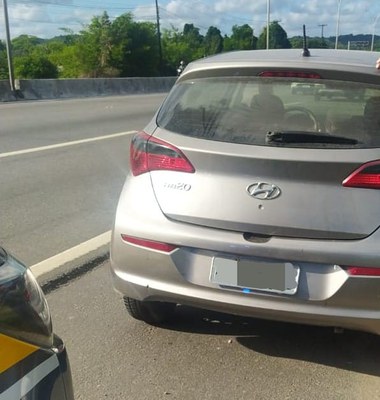 PRF recupera carro com queixa de apropriação indébita desde 2018 PRF recupera carro com queixa de apropriação indébita desde 2018