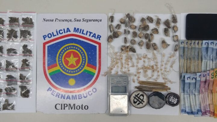 PM captura cinco jovens por tráfico de drogas