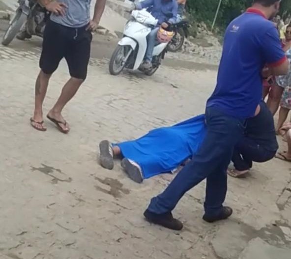 Comerciante é assassinado durante assalto em Caruaru Comerciante é assassinado durante assalto em Caruaru