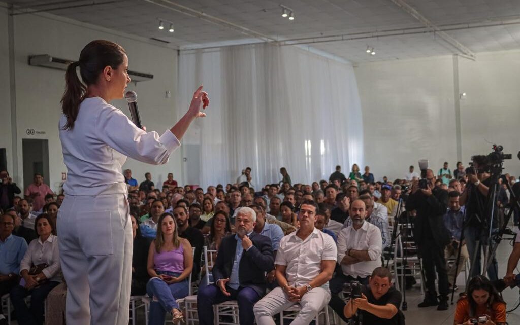 Governadora eleita, Raquel Lyra se reúne com prefeitos e prefeitas de Pernambuco Governadora eleita, Raquel Lyra se reúne com prefeitos e prefeitas de Pernambuco