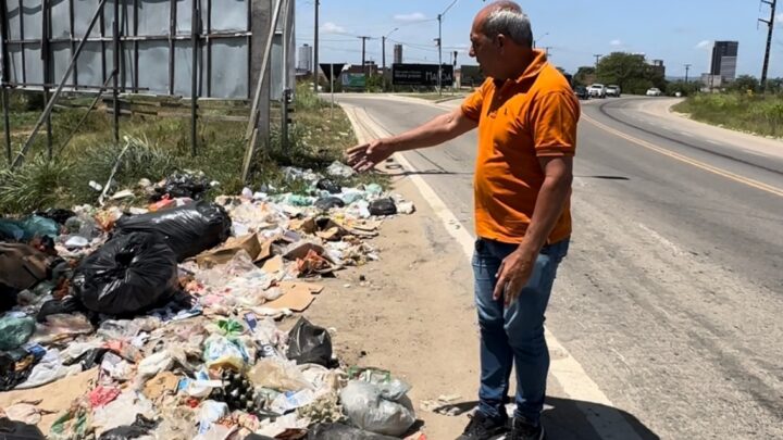 Vereador Edmilson do Salgado denuncia descarte irregular na PE 95 em Caruaru