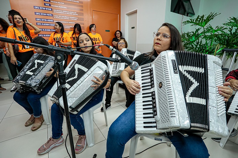Inscrições abertas para cursos de música para mulheres em Caruaru Inscrições abertas para cursos de música para mulheres em Caruaru