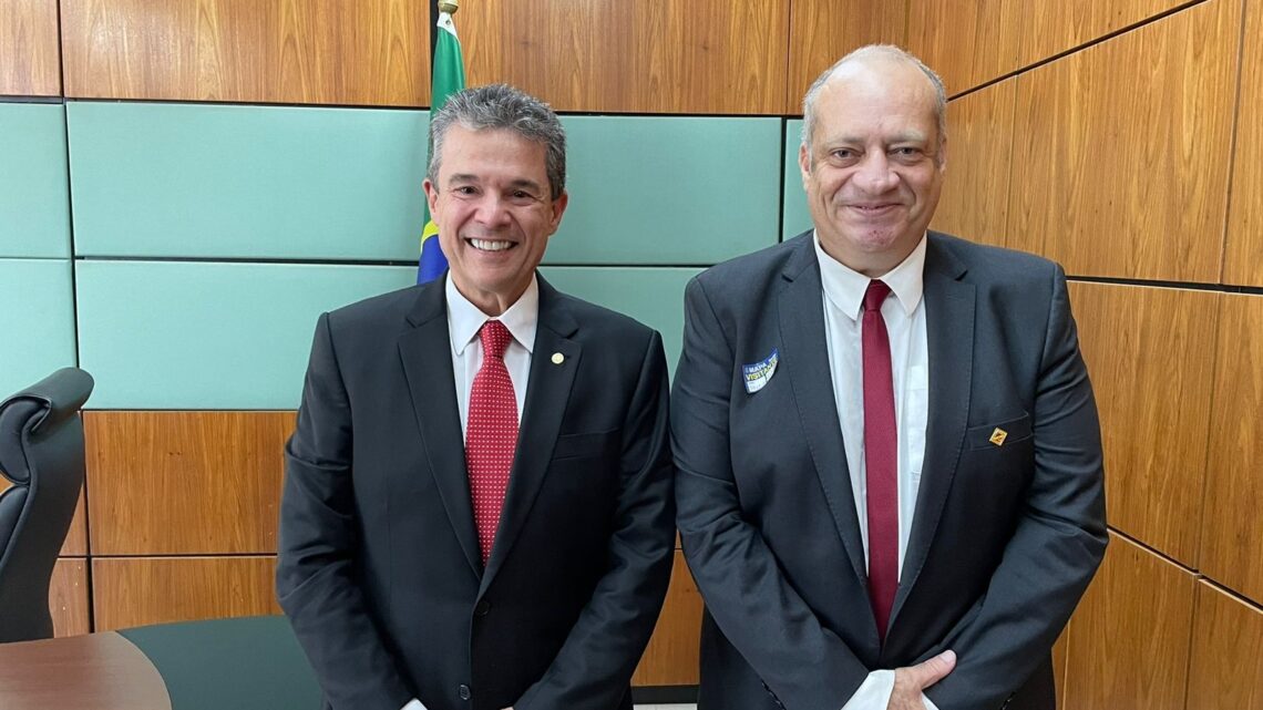 Vereador Jorge Quintino se encontra com o Ministro André de Paula em Brasília Vereador Jorge Quintino se encontra com o Ministro André de Paula em Brasília