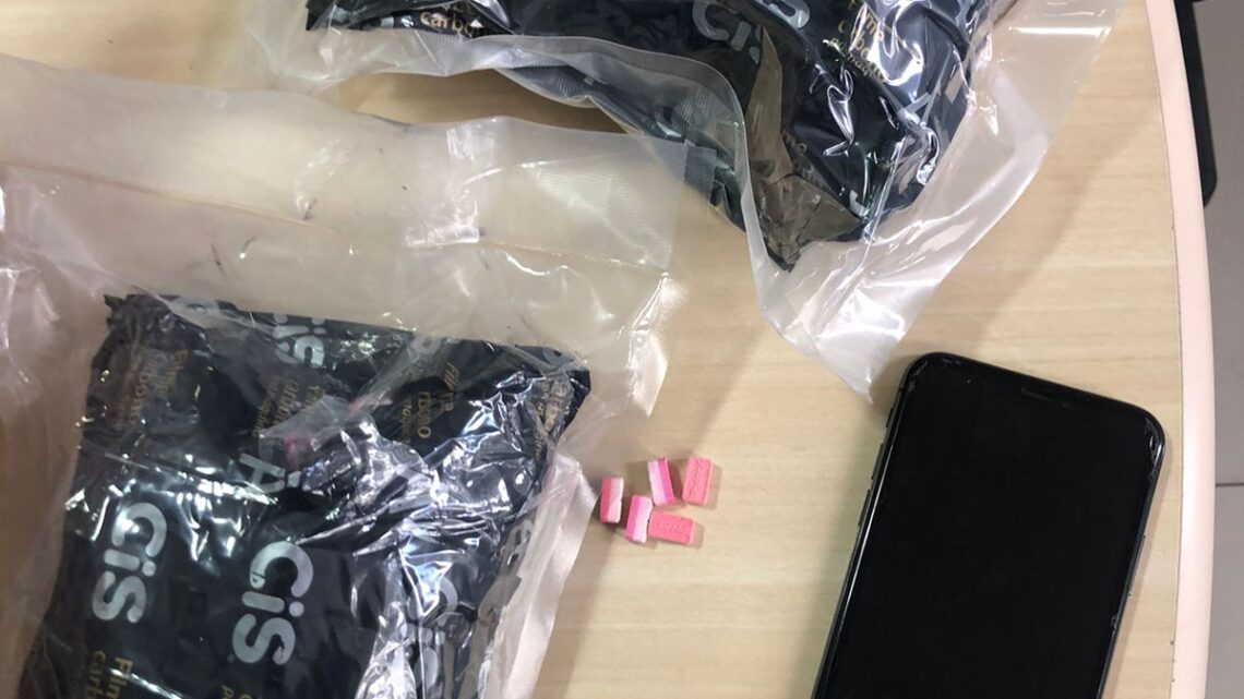 Polícia Federal prende mecânico em flagrante e apreende ecstasy em Caruaru