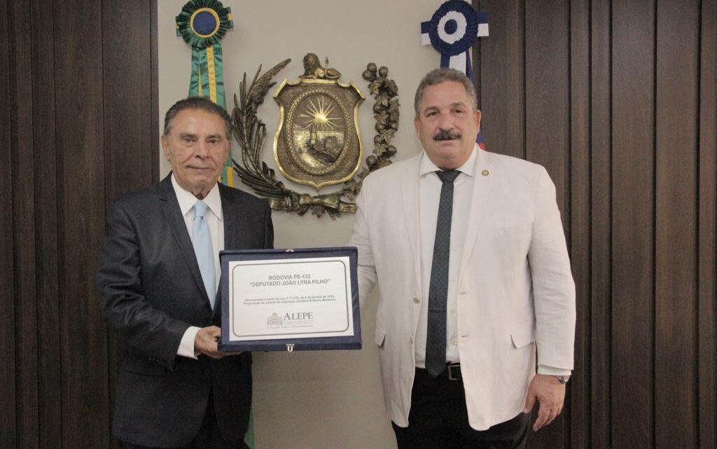 Rodovia recebe nome do Deputado João Lyra Filho, em Quipapá Rodovia recebe nome do Deputado João Lyra Filho, em Quipapá