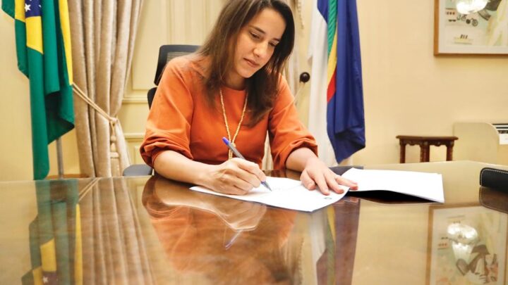 Governadora Raquel Lyra sanciona Lei da Reforma Administrativa