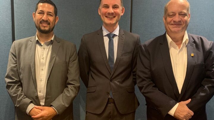 Vereador Jorge Quintino se encontra com representantes do BRICS e do comercial da Rússia no Brasil