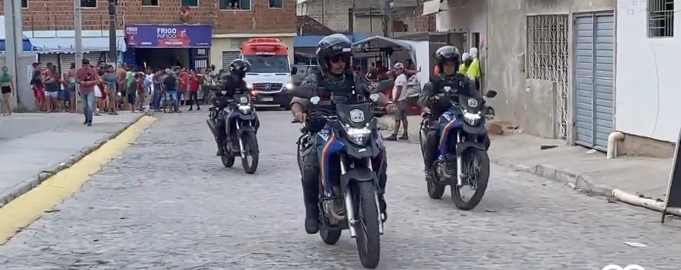 Homicídio em Caruaru: Faccionista baleado enquanto trabalhava, morre a caminho do hospital Homicídio em Caruaru: Faccionista baleado enquanto trabalhava, morre a caminho do hospital