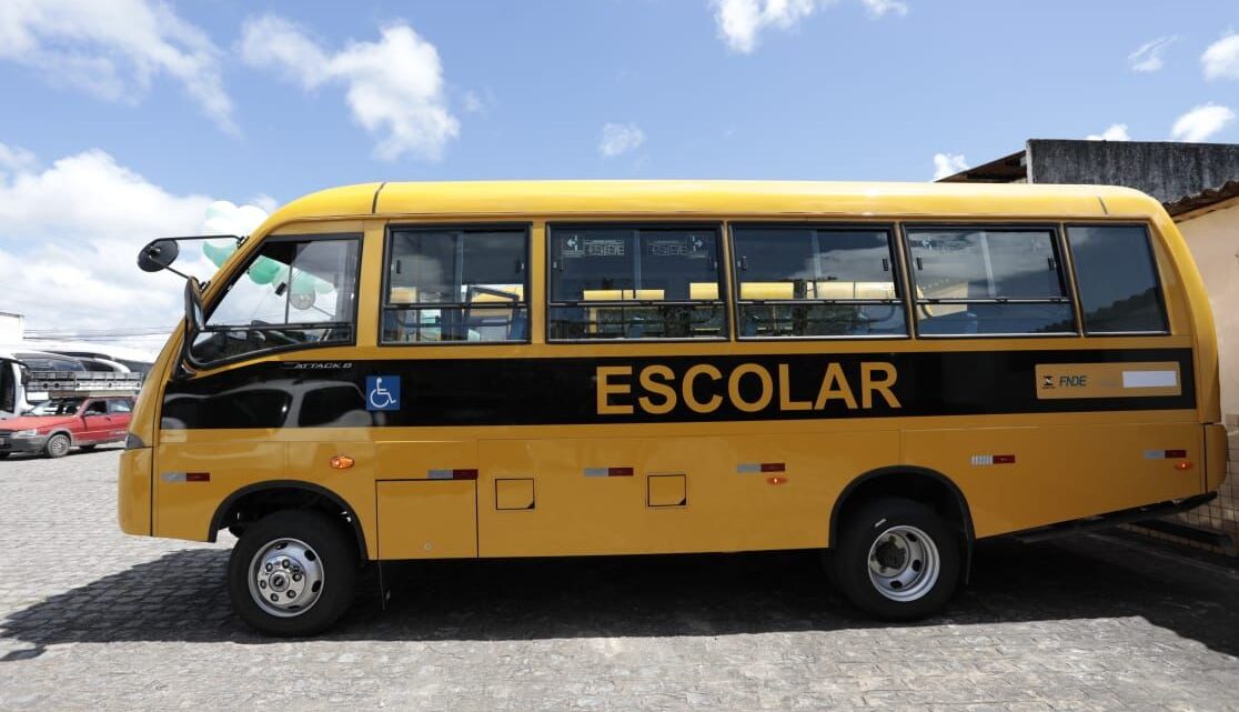 Ônibus escolares da rede municipal de Caruaru seguirá, nas primeiras semanas, a mesma rota utilizada em 2022
