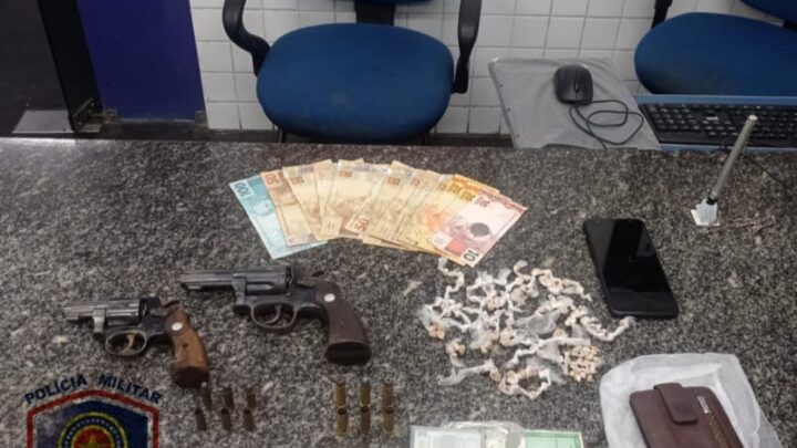 Gerente e chefe do tráfico morrem em confronto com o BOPE; Armas e drogas apreendidas