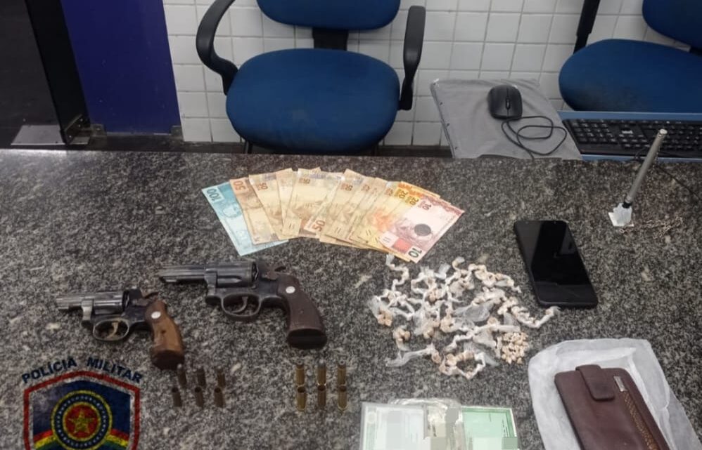 Gerente e chefe do tráfico morrem em confronto com o BOPE; Armas e drogas apreendidas