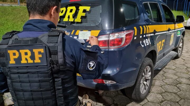 Após descumprir liberdade provisória, homem é detido com documento falso