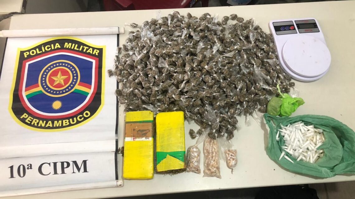 10ª CIPM apreende maconha, crack e cocaína, em Tamandaré